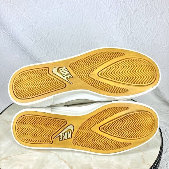 Nike Sneakers Womens 7.5 Beige Canvas Vintage Platform Lace Up Comfort Shoes - Picture 12 of 13